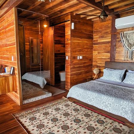 Yaku Hostel Гуачака Экстерьер фото
